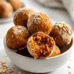 pumpkin protein balls - featured image